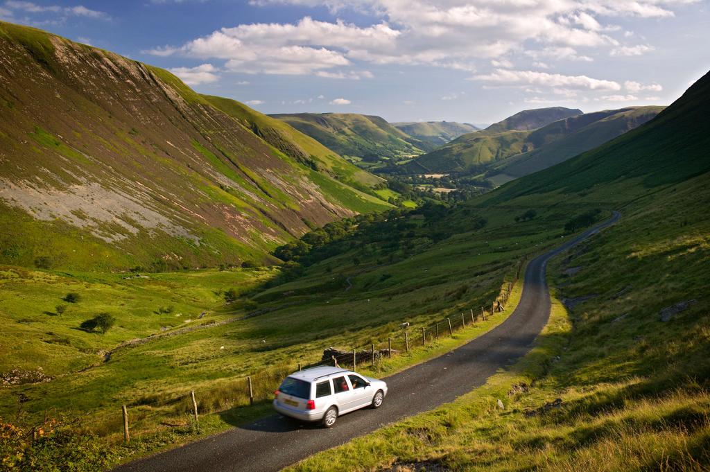 Nant Yr Onnen B&B And Holiday Cottage Tregaron ภายนอก รูปภาพ