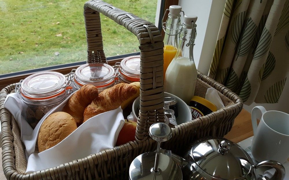 Nant Yr Onnen B&B And Holiday Cottage Tregaron ภายนอก รูปภาพ