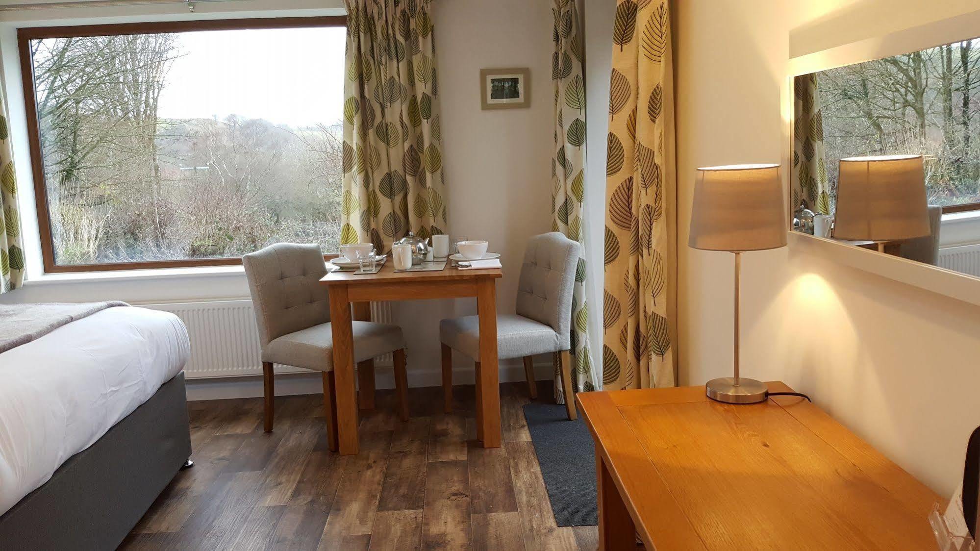 Nant Yr Onnen B&B And Holiday Cottage Tregaron ภายนอก รูปภาพ